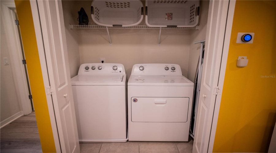 DAVENPORT, Florida 33897, 5 Bedrooms Bedrooms, ,4 BathroomsBathrooms,Residential,For Sale,JETTY,0,MFRL4955280