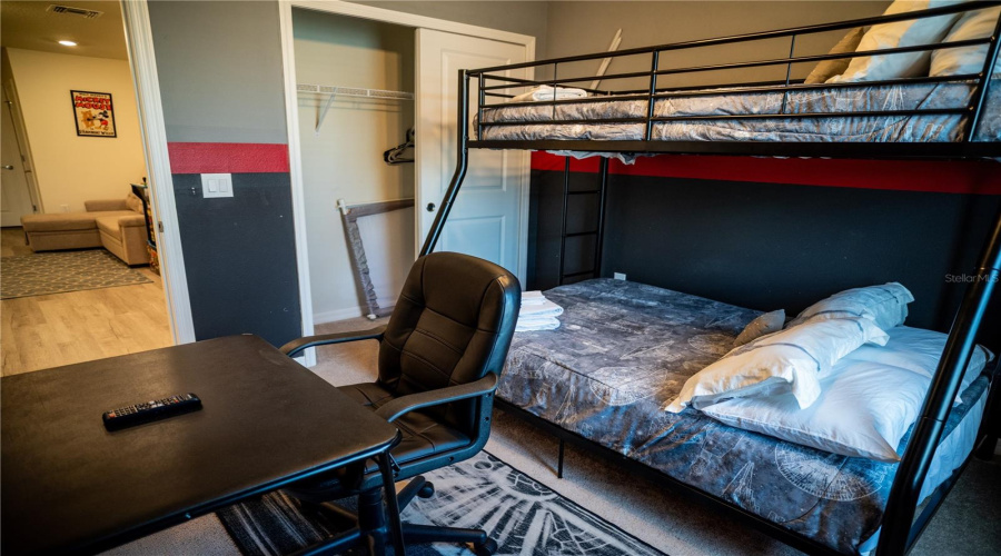 DAVENPORT, Florida 33897, 5 Bedrooms Bedrooms, ,4 BathroomsBathrooms,Residential,For Sale,JETTY,0,MFRL4955280