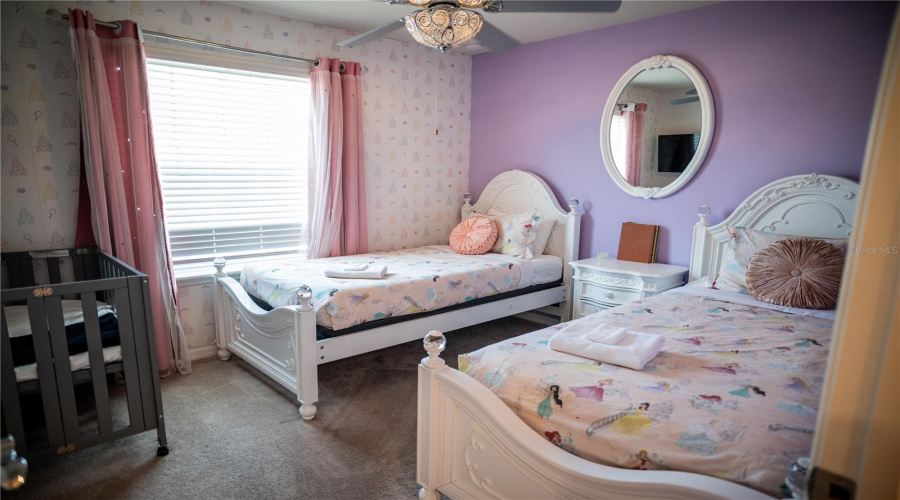 DAVENPORT, Florida 33897, 5 Bedrooms Bedrooms, ,4 BathroomsBathrooms,Residential,For Sale,JETTY,0,MFRL4955280