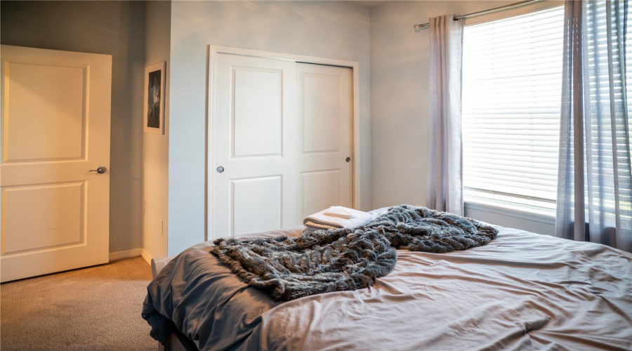 DAVENPORT, Florida 33897, 5 Bedrooms Bedrooms, ,4 BathroomsBathrooms,Residential,For Sale,JETTY,0,MFRL4955280