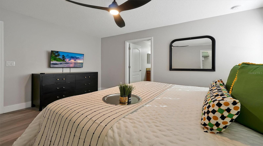 KISSIMMEE, Florida 34747, 5 Bedrooms Bedrooms, ,4 BathroomsBathrooms,Residential,For Sale,CALIFORNIA PALM,0,MFRO6385662