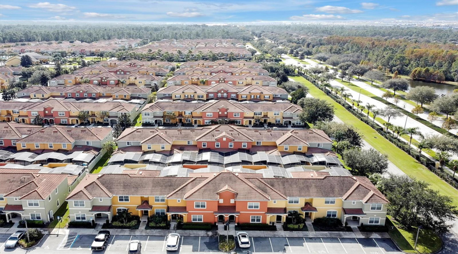 KISSIMMEE, Florida 34747, 5 Bedrooms Bedrooms, ,4 BathroomsBathrooms,Residential,For Sale,CALIFORNIA PALM,0,MFRO6385662