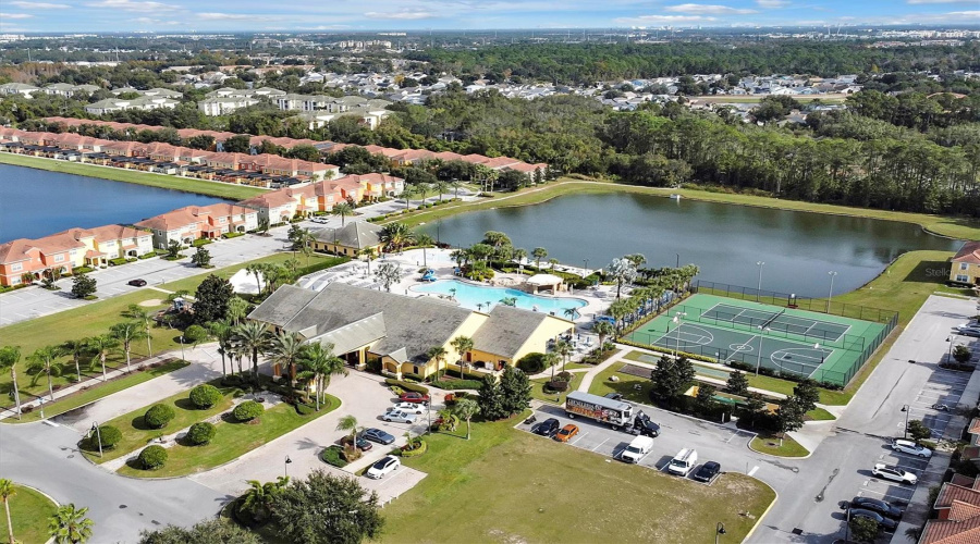 KISSIMMEE, Florida 34747, 5 Bedrooms Bedrooms, ,4 BathroomsBathrooms,Residential,For Sale,CALIFORNIA PALM,0,MFRO6385662