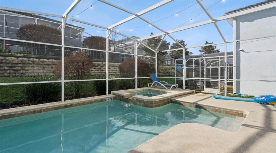 DAVENPORT, Florida 33896, 6 Bedrooms Bedrooms, ,5 BathroomsBathrooms,Residential,For Sale,TEMPO,0,MFRO6390386