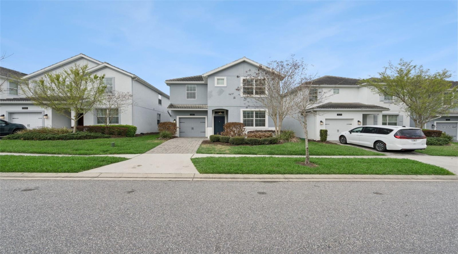 DAVENPORT, Florida 33896, 6 Bedrooms Bedrooms, ,5 BathroomsBathrooms,Residential,For Sale,TEMPO,0,MFRO6390386