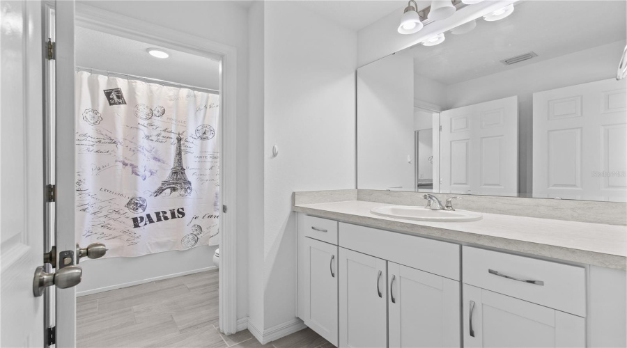 KISSIMMEE, Florida 34746, 3 Bedrooms Bedrooms, ,2 BathroomsBathrooms,Residential,For Sale,WISPY CYPRESS,0,MFRO6354485