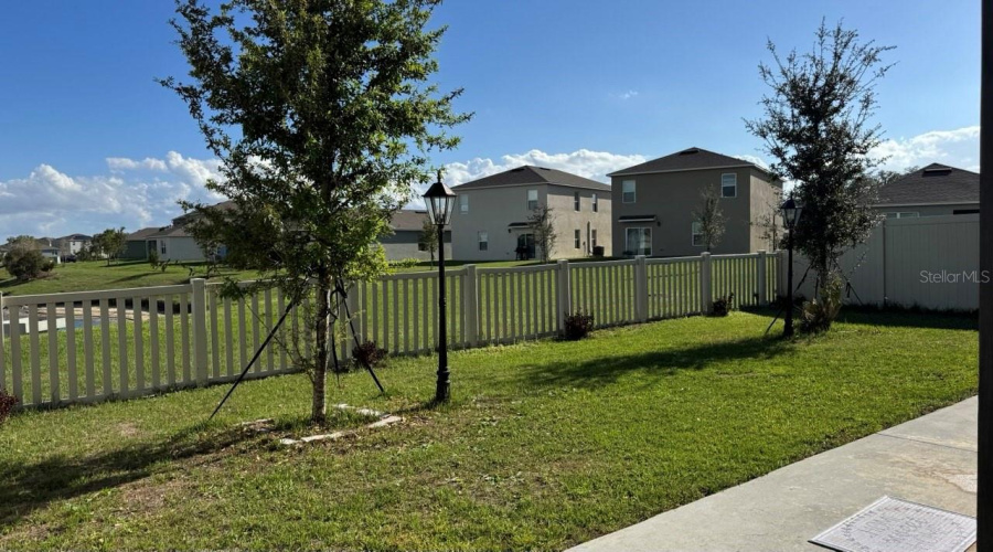 DAVENPORT, Florida 33837, 5 Bedrooms Bedrooms, ,3 BathroomsBathrooms,Residential,For Sale,POST OAK,0,MFRO6390619