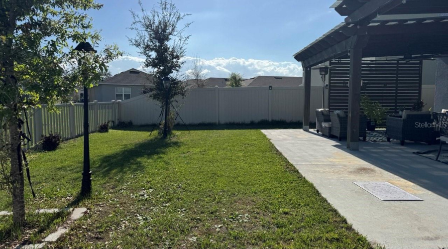 DAVENPORT, Florida 33837, 5 Bedrooms Bedrooms, ,3 BathroomsBathrooms,Residential,For Sale,POST OAK,0,MFRO6390619