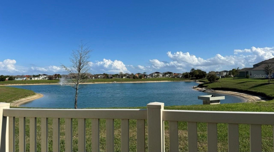 DAVENPORT, Florida 33837, 5 Bedrooms Bedrooms, ,3 BathroomsBathrooms,Residential,For Sale,POST OAK,0,MFRO6390619