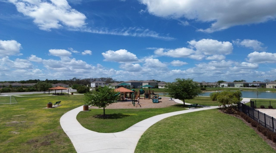 DAVENPORT, Florida 33837, 5 Bedrooms Bedrooms, ,3 BathroomsBathrooms,Residential,For Sale,POST OAK,0,MFRO6390619