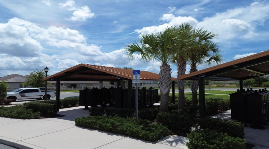 DAVENPORT, Florida 33837, 5 Bedrooms Bedrooms, ,3 BathroomsBathrooms,Residential,For Sale,POST OAK,0,MFRO6390619