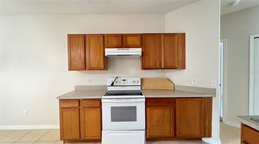 DAVENPORT, Florida 33837, 5 Bedrooms Bedrooms, ,3 BathroomsBathrooms,Residential,For Sale,SUNSET VIEW,0,MFRS5143920