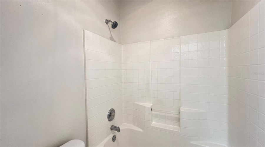 DAVENPORT, Florida 33837, 5 Bedrooms Bedrooms, ,3 BathroomsBathrooms,Residential,For Sale,SUNSET VIEW,0,MFRS5143920