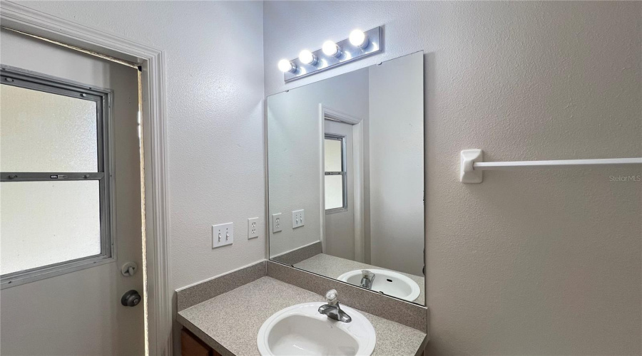 DAVENPORT, Florida 33837, 5 Bedrooms Bedrooms, ,3 BathroomsBathrooms,Residential,For Sale,SUNSET VIEW,0,MFRS5143920