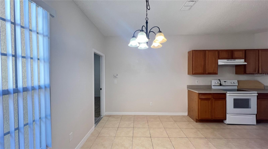 DAVENPORT, Florida 33837, 5 Bedrooms Bedrooms, ,3 BathroomsBathrooms,Residential,For Sale,SUNSET VIEW,0,MFRS5143920
