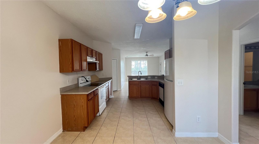 DAVENPORT, Florida 33837, 5 Bedrooms Bedrooms, ,3 BathroomsBathrooms,Residential,For Sale,SUNSET VIEW,0,MFRS5143920