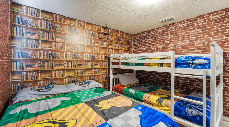 DAVENPORT, Florida 33897, 5 Bedrooms Bedrooms, ,4 BathroomsBathrooms,Residential,For Sale,JETTY,0,MFRO6391286