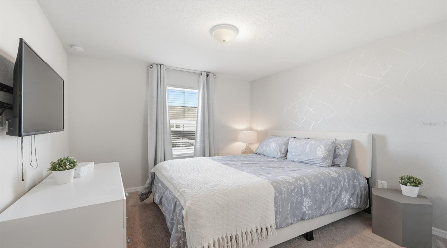 DAVENPORT, Florida 33897, 5 Bedrooms Bedrooms, ,4 BathroomsBathrooms,Residential,For Sale,JETTY,0,MFRO6391286