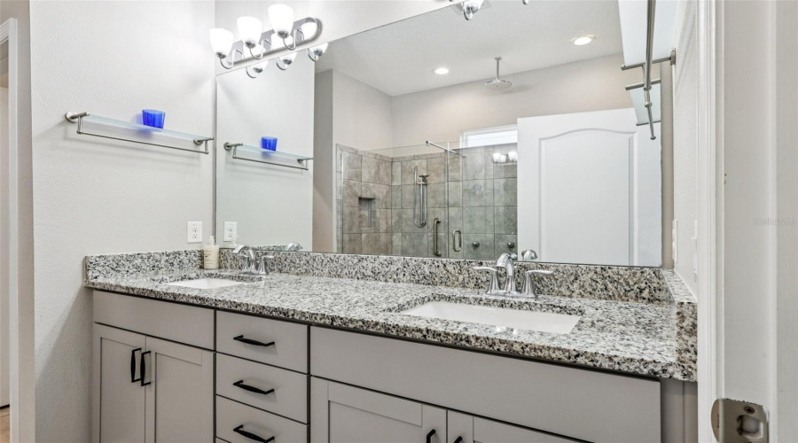 KISSIMMEE, Florida 34747, 3 Bedrooms Bedrooms, ,2 BathroomsBathrooms,Residential,For Sale,ANTILLES CLUB,0,MFRO6390950