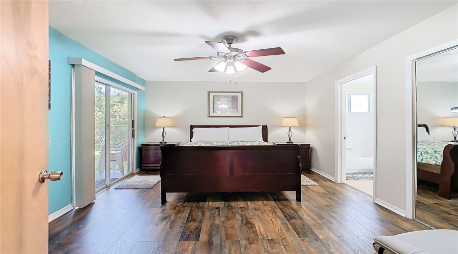 KISSIMMEE, Florida 34747, 4 Bedrooms Bedrooms, ,3 BathroomsBathrooms,Residential,For Sale,KNIGHTSBRIDGE,0,MFRO6391236