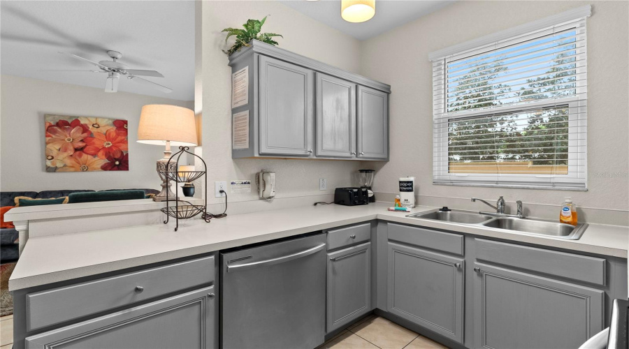 DAVENPORT, Florida 33897, 4 Bedrooms Bedrooms, ,3 BathroomsBathrooms,Residential,For Sale,LA MIRAGE,0,MFRO6388010