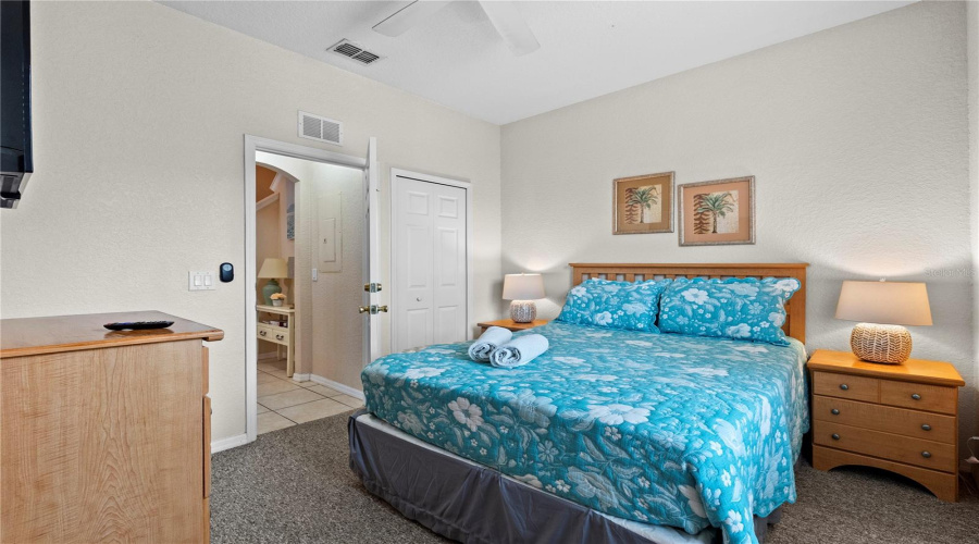 DAVENPORT, Florida 33897, 4 Bedrooms Bedrooms, ,3 BathroomsBathrooms,Residential,For Sale,LA MIRAGE,0,MFRO6388010