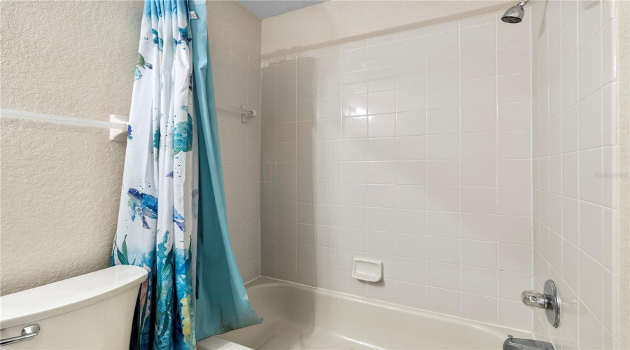 DAVENPORT, Florida 33897, 4 Bedrooms Bedrooms, ,3 BathroomsBathrooms,Residential,For Sale,LA MIRAGE,0,MFRO6388010