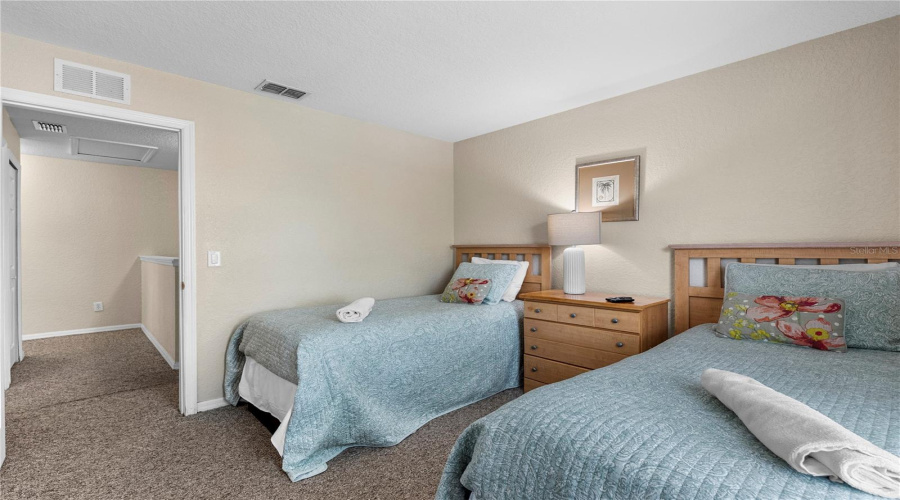 DAVENPORT, Florida 33897, 4 Bedrooms Bedrooms, ,3 BathroomsBathrooms,Residential,For Sale,LA MIRAGE,0,MFRO6388010