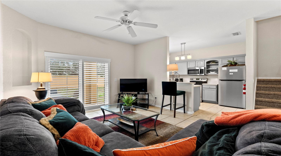 DAVENPORT, Florida 33897, 4 Bedrooms Bedrooms, ,3 BathroomsBathrooms,Residential,For Sale,LA MIRAGE,0,MFRO6388010