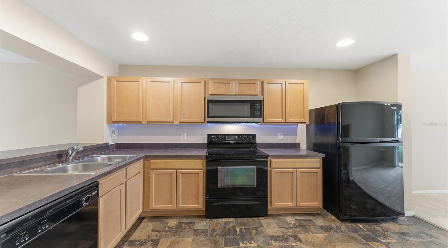 KISSIMMEE, Florida 34746, 2 Bedrooms Bedrooms, ,2 BathroomsBathrooms,Residential,For Sale,STANIARD,0,MFRO6391064