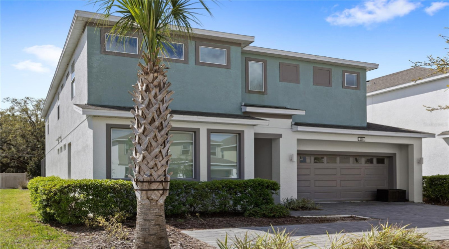 KISSIMMEE, Florida 34746, 6 Bedrooms Bedrooms, ,6 BathroomsBathrooms,Residential,For Sale,MARCELLO,0,MFRO6388092