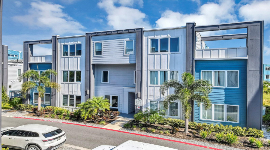 REUNION, Florida 34747, 4 Bedrooms Bedrooms, ,3 BathroomsBathrooms,Residential,For Sale,SANDY RIDGE,0,MFRTB8448948