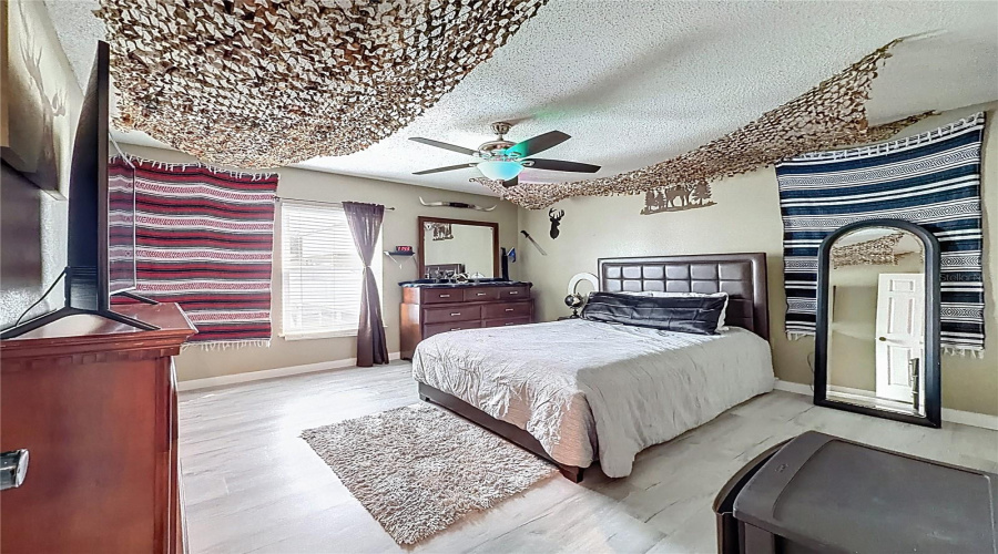 DAVENPORT, Florida 33837, 5 Bedrooms Bedrooms, ,2 BathroomsBathrooms,Residential,For Sale,ASHFORD,0,MFRS5142730