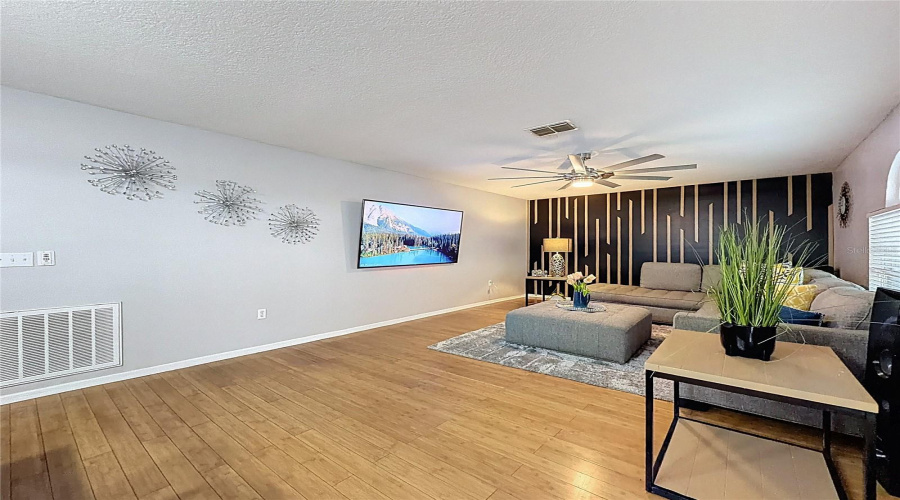 DAVENPORT, Florida 33837, 5 Bedrooms Bedrooms, ,2 BathroomsBathrooms,Residential,For Sale,ASHFORD,0,MFRS5142730