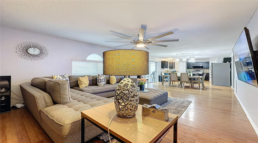 DAVENPORT, Florida 33837, 5 Bedrooms Bedrooms, ,2 BathroomsBathrooms,Residential,For Sale,ASHFORD,0,MFRS5142730