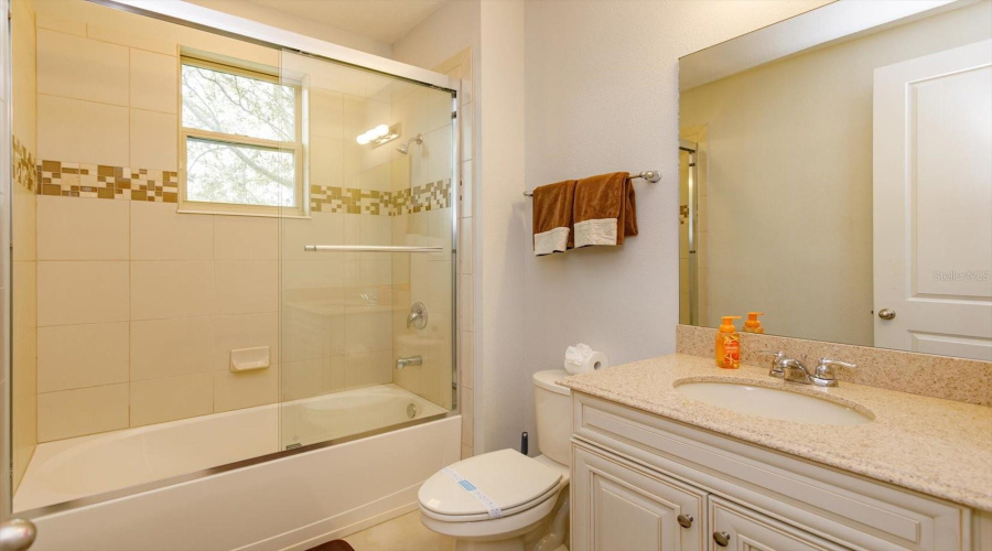 ORLANDO, Florida 32836, 6 Bedrooms Bedrooms, ,6 BathroomsBathrooms,Residential,For Sale,GEDDES,0,MFRO6390712