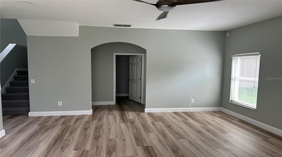 KISSIMMEE, Florida 34746, 4 Bedrooms Bedrooms, ,2 BathroomsBathrooms,Residential,For Sale,BAYKAL,0,MFRS5136005