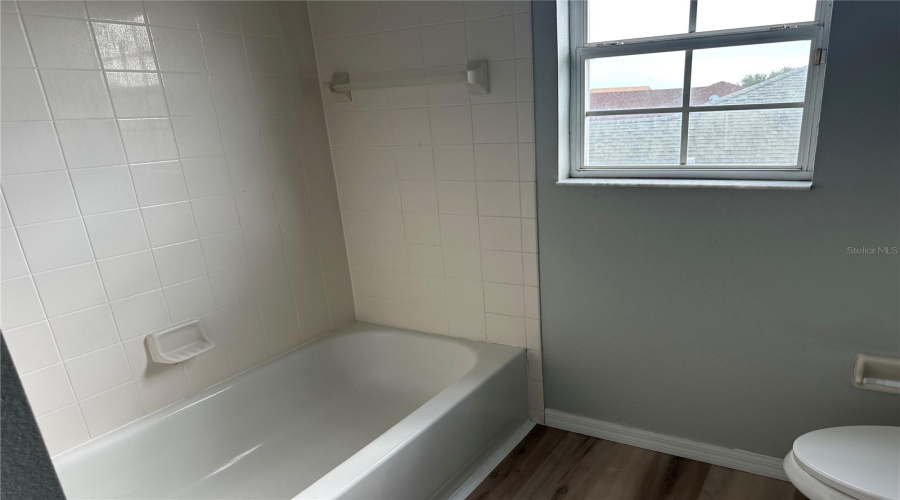 KISSIMMEE, Florida 34746, 4 Bedrooms Bedrooms, ,2 BathroomsBathrooms,Residential,For Sale,BAYKAL,0,MFRS5136005