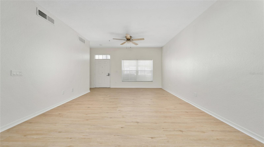 KISSIMMEE, Florida 34746, 3 Bedrooms Bedrooms, ,2 BathroomsBathrooms,Residential,For Sale,GALA,0,MFRS5146030