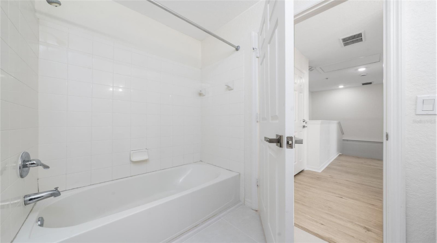 KISSIMMEE, Florida 34746, 3 Bedrooms Bedrooms, ,2 BathroomsBathrooms,Residential,For Sale,GALA,0,MFRS5146030