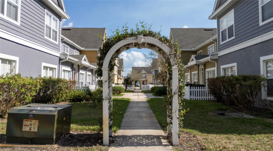 KISSIMMEE, Florida 34746, 3 Bedrooms Bedrooms, ,2 BathroomsBathrooms,Residential,For Sale,GALA,0,MFRS5146030