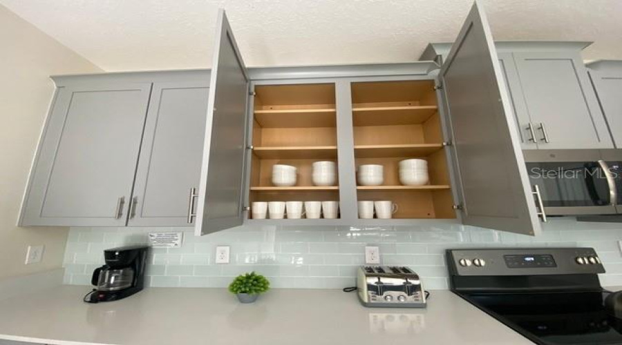 KISSIMMEE, Florida 34746, 5 Bedrooms Bedrooms, ,5 BathroomsBathrooms,Residential,For Sale,BOOKMARK,0,MFRO6387506