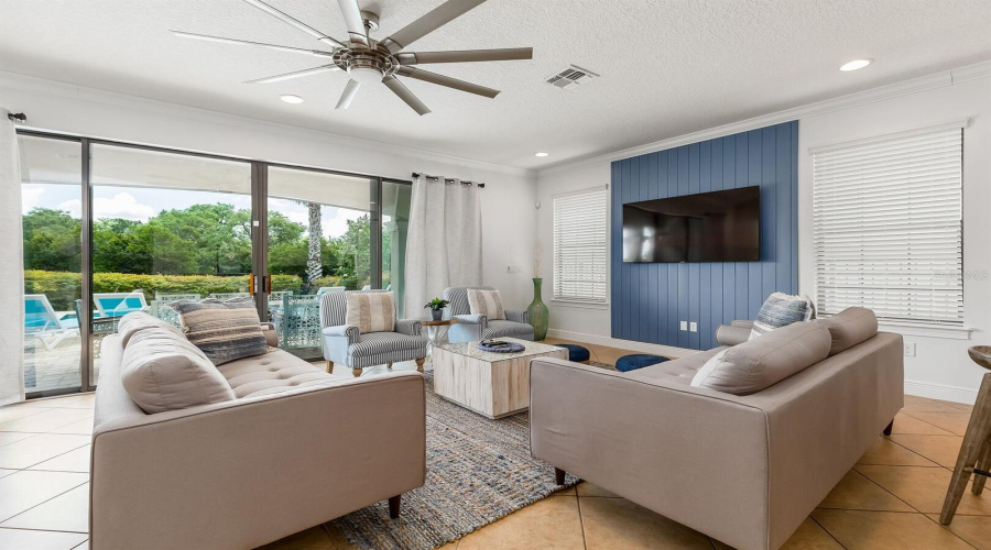 REUNION, Florida 34747, 5 Bedrooms Bedrooms, ,4 BathroomsBathrooms,Residential,For Sale,CASTLE PINES,0,MFRO6374778