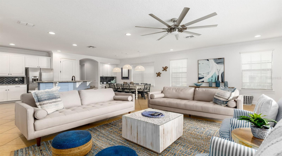 REUNION, Florida 34747, 5 Bedrooms Bedrooms, ,4 BathroomsBathrooms,Residential,For Sale,CASTLE PINES,0,MFRO6374778