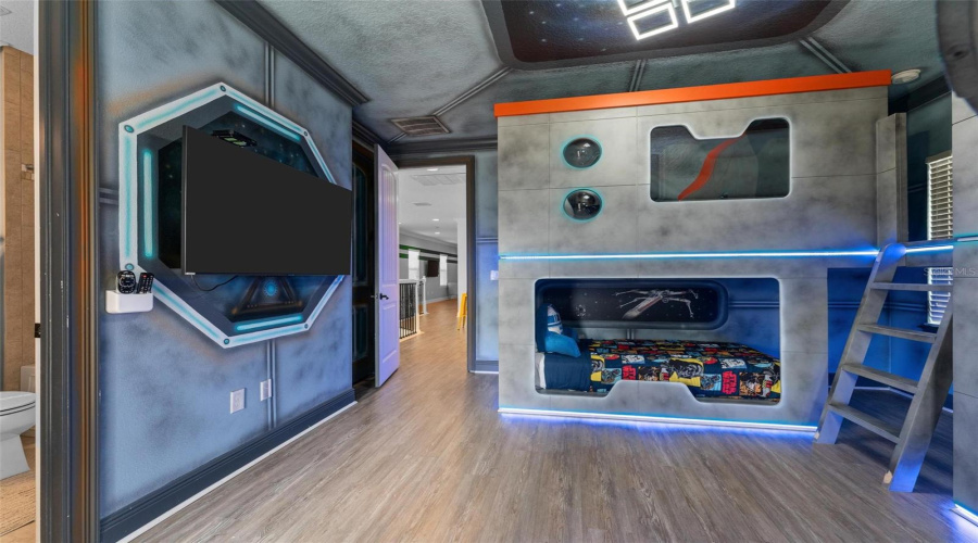 REUNION, Florida 34747, 5 Bedrooms Bedrooms, ,4 BathroomsBathrooms,Residential,For Sale,CASTLE PINES,0,MFRO6374778