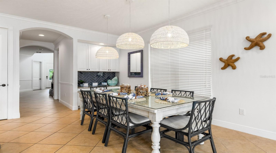 REUNION, Florida 34747, 5 Bedrooms Bedrooms, ,4 BathroomsBathrooms,Residential,For Sale,CASTLE PINES,0,MFRO6374778