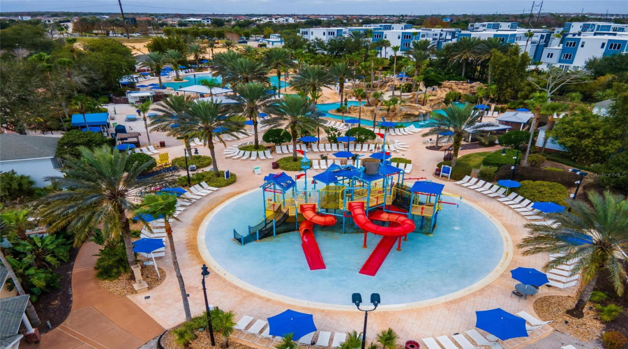 REUNION, Florida 34747, 5 Bedrooms Bedrooms, ,4 BathroomsBathrooms,Residential,For Sale,CASTLE PINES,0,MFRO6374778