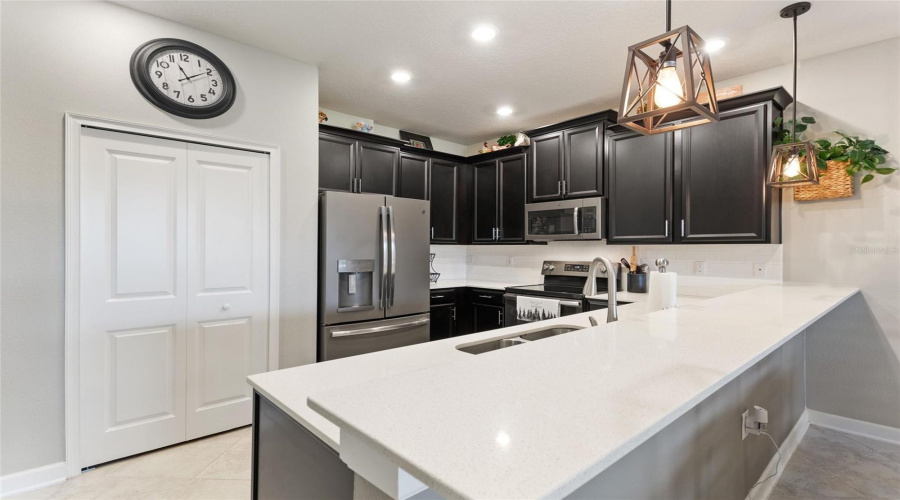 DAVENPORT, Florida 33896, 2 Bedrooms Bedrooms, ,2 BathroomsBathrooms,Residential,For Sale,AZALEA SANDS LN,0,MFRS5145969