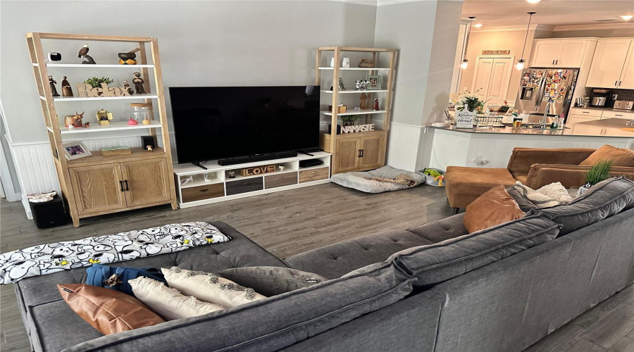 DAVENPORT, Florida 33837, 4 Bedrooms Bedrooms, ,3 BathroomsBathrooms,Residential,For Sale,BRUNSWICK,0,MFRO6391151