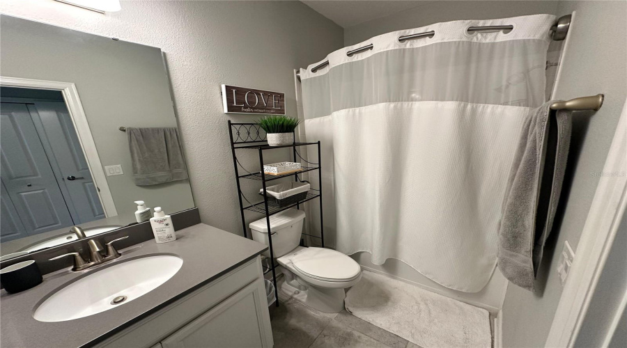 DAVENPORT, Florida 33837, 4 Bedrooms Bedrooms, ,3 BathroomsBathrooms,Residential,For Sale,BRUNSWICK,0,MFRO6391151